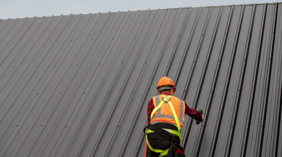 Professional gutter cleaning in Princeton, WI